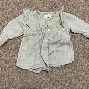 Jamie Kay linen top stains on collar and bottom right side
